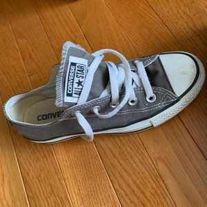 Converse gray sneakers size women’s 6